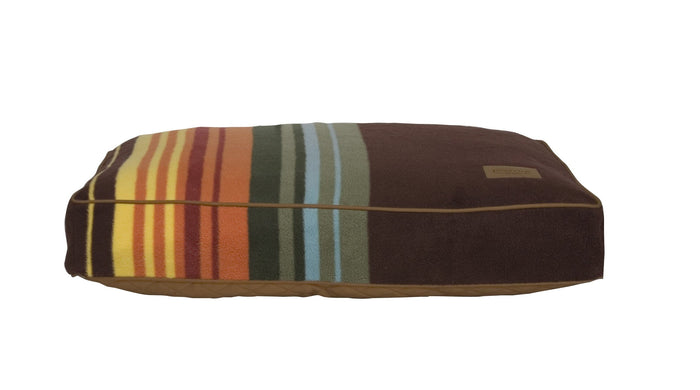 Great Smokey National Park Striped Pattern Design Pet Bed