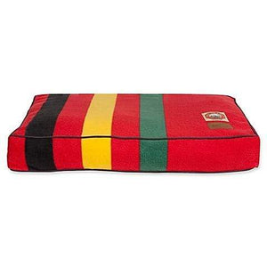 Pet Stop Store Ranier Red & Striped Design Pattern Pet Bed